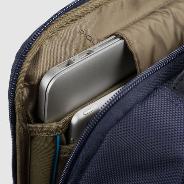 Zaino porta pc e porta ipad® in tessuto riciclato Piquadro - immagine 2