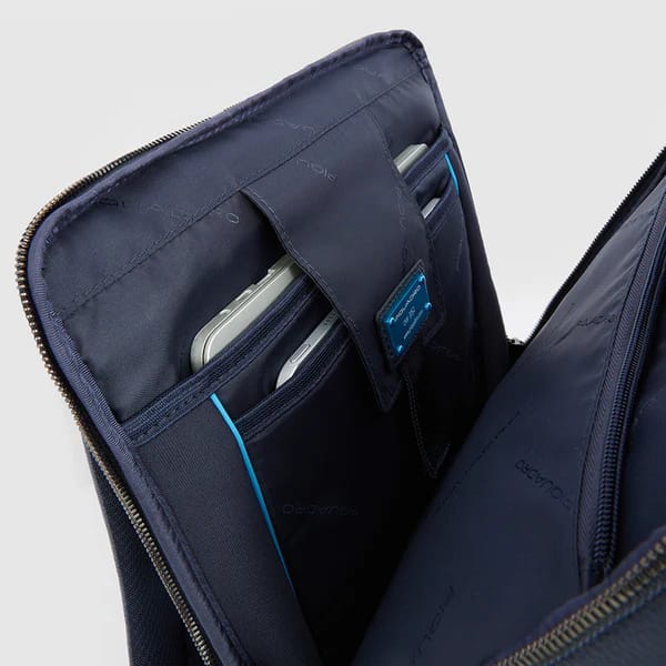 Zaino porta pc 15,6" e porta ipad® in pelle Piquadro - immagine 2