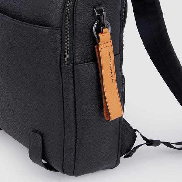 Zaino porta pc 15,6" e porta ipad® in pelle Piquadro - immagine 10
